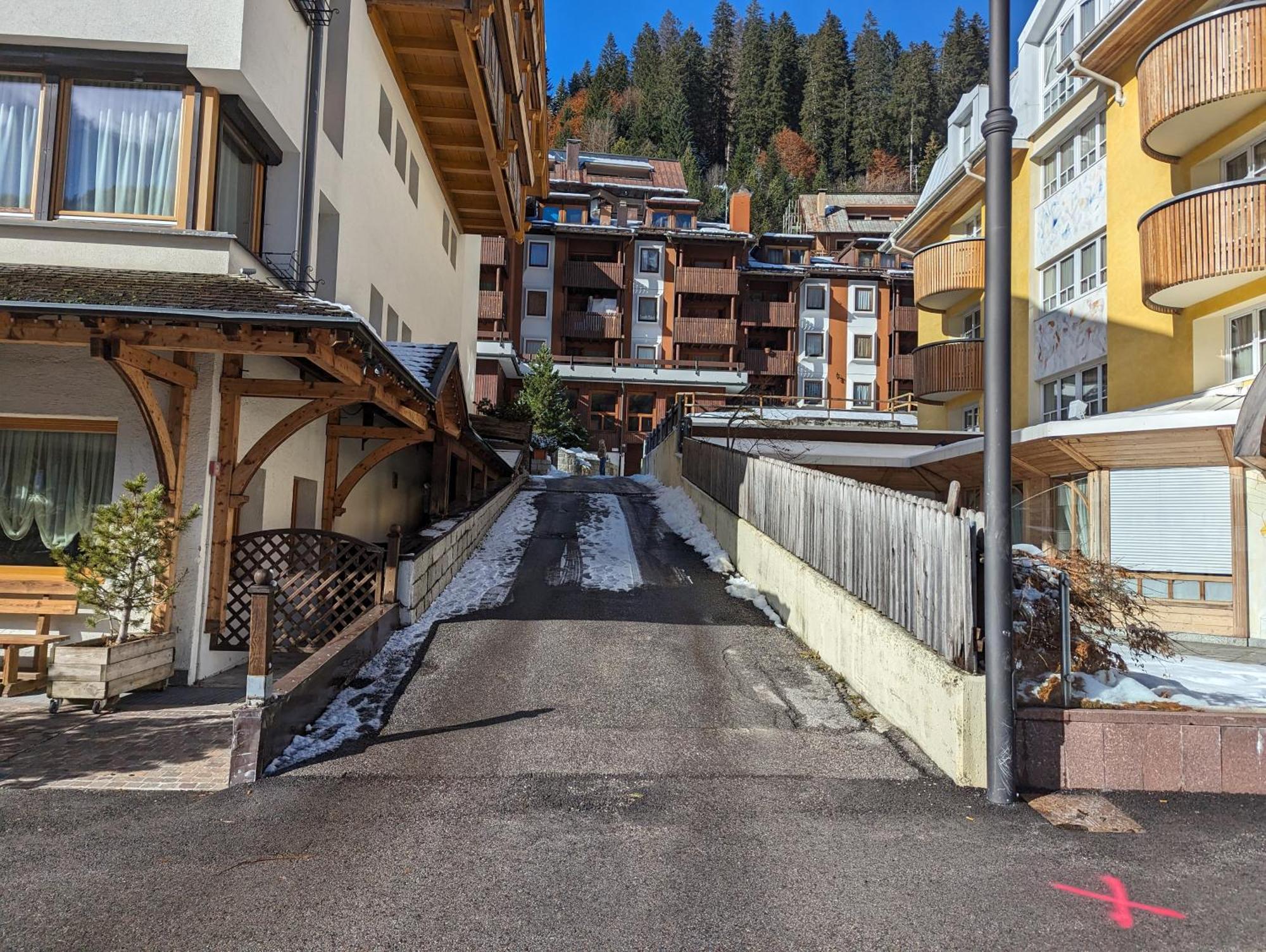 Appartamento Casa Campiglio Centro Piano Alto Con Vista Madonna Esterno foto